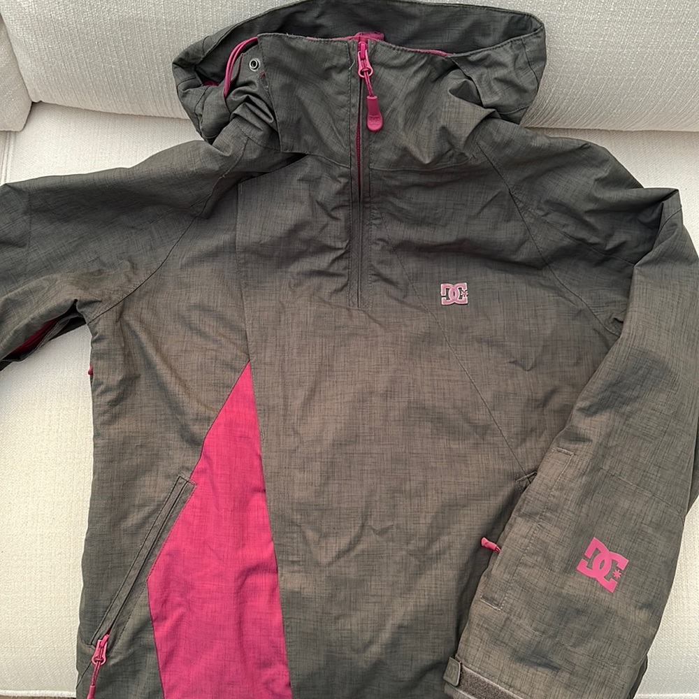DC snowboard jacket